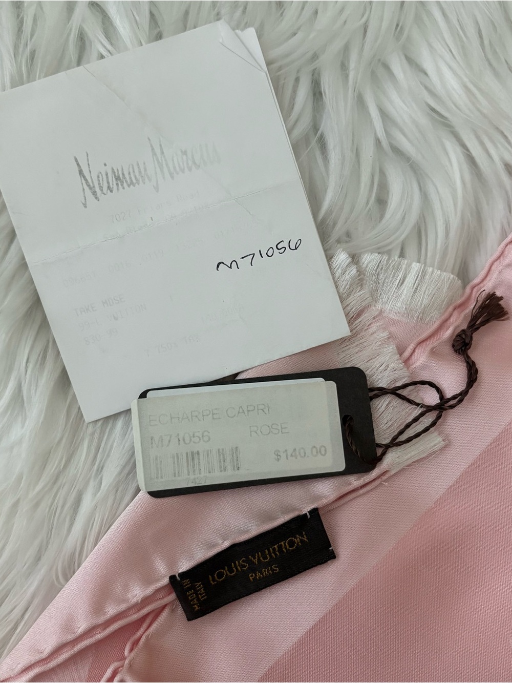 Authentic 2005 Louis Vuitton Pink “Rose” Echarpe Capri Silk Oblong 45” Scarf - Picture 2 of 7